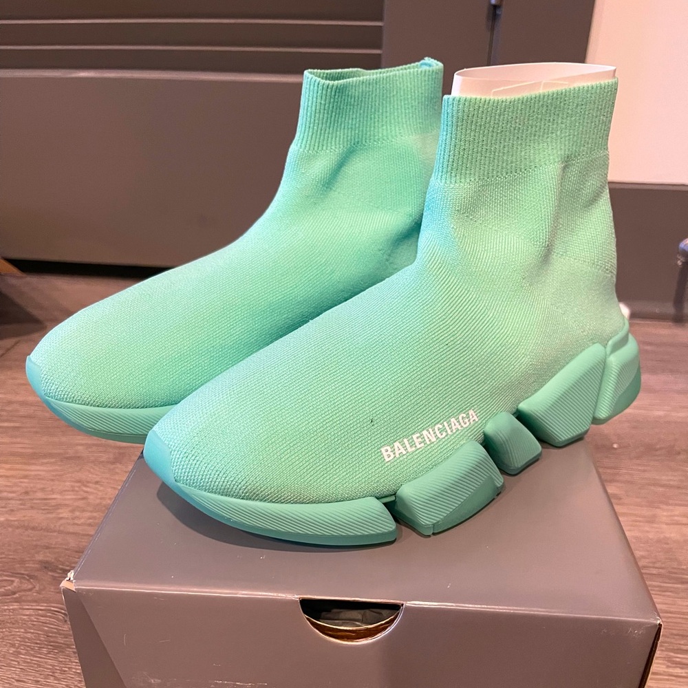 Balenciaga Speed Runners Mint size 40